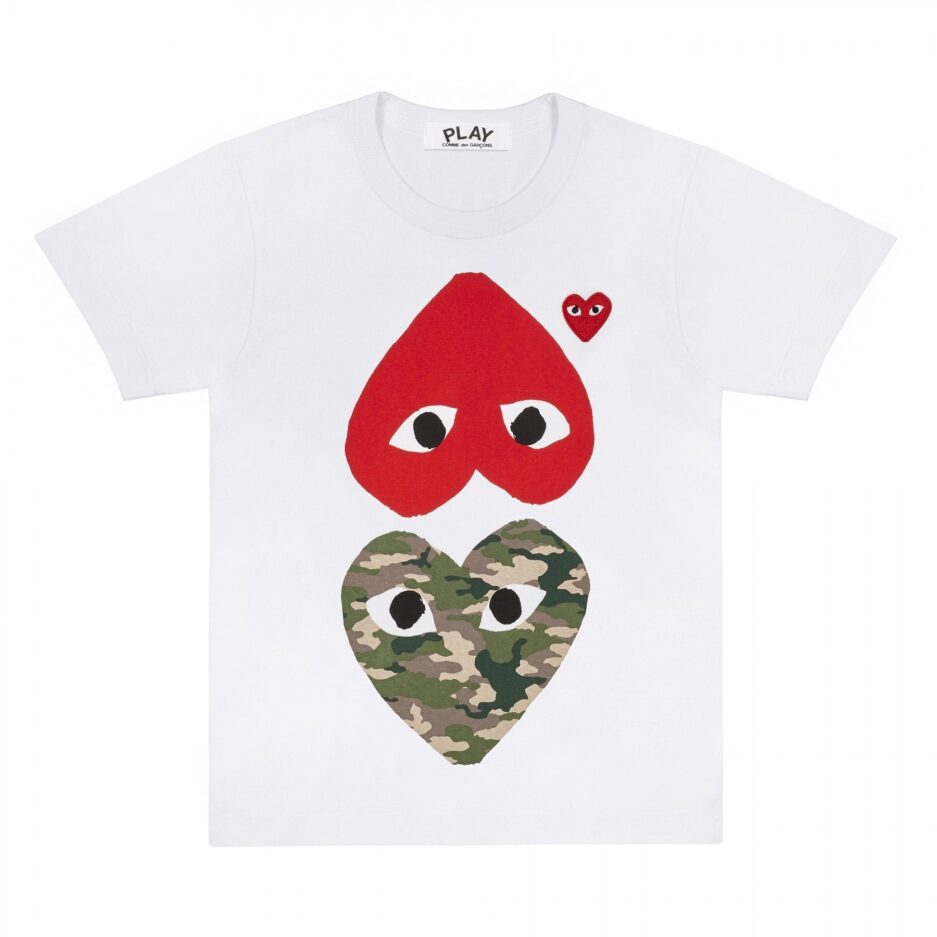 PLAY WHITE T-SHIRT WITH CAMO PRINTED MIRROR HEARTS